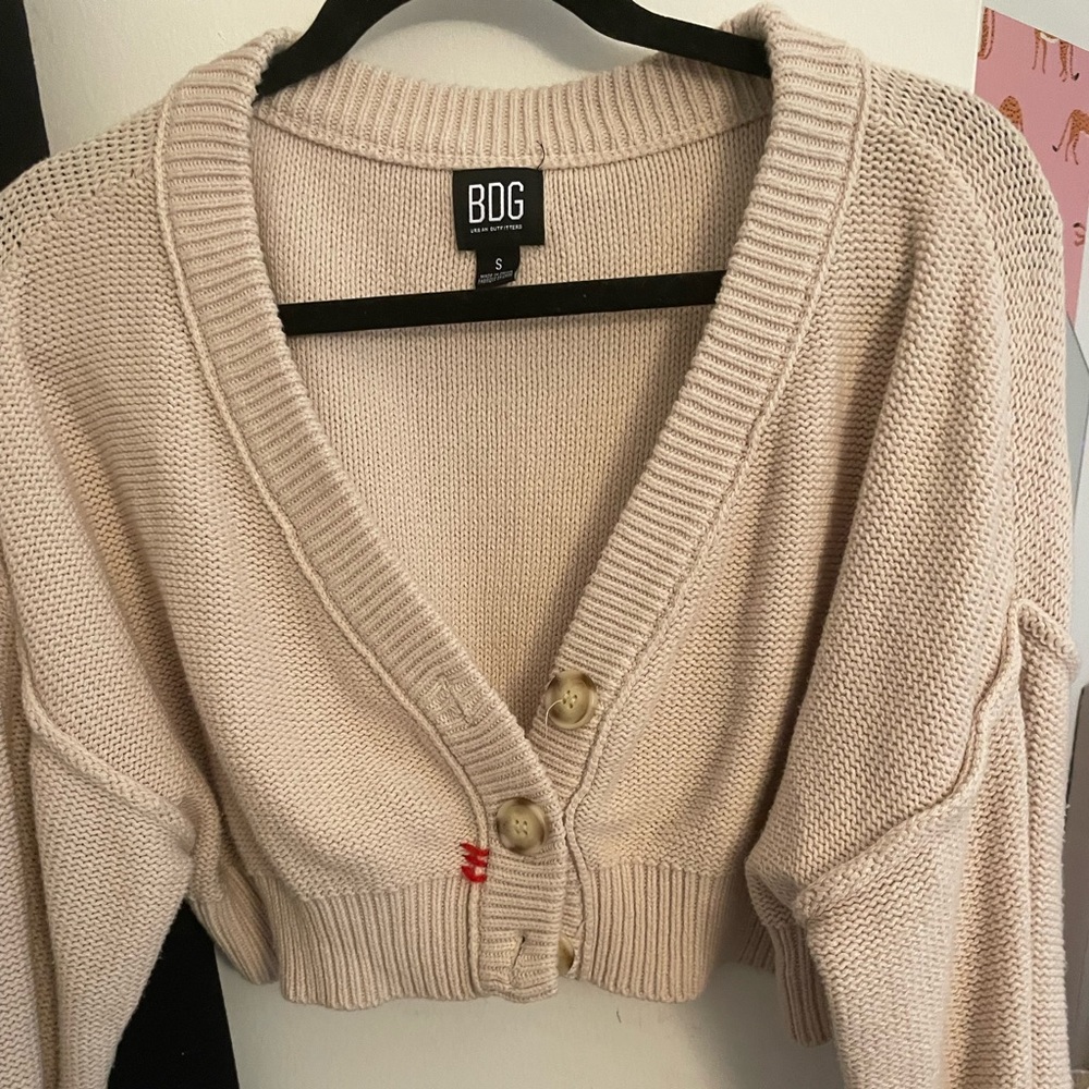 Urban outfitters brand new crop cardigan size small